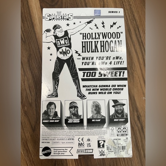 Mattel W Superstar Hulk Hogan 5.5 inch Action Figure - Picture 2 of 9